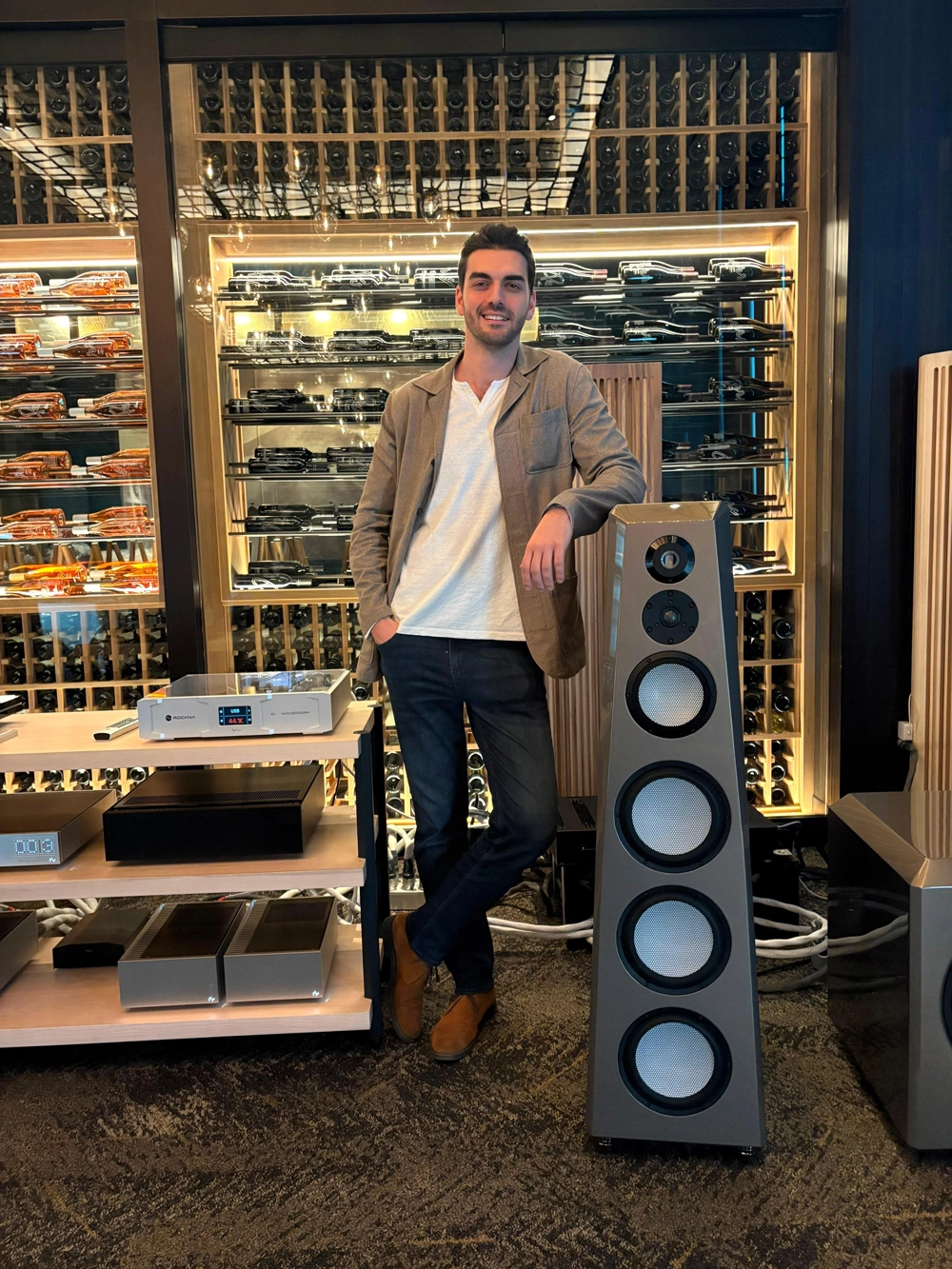Living in Audio Hakkında